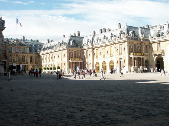 Versailles Forecourt